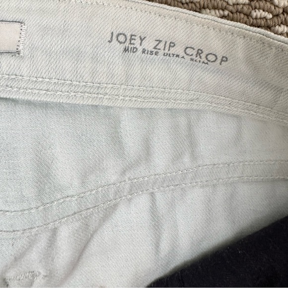 Fidelity Jeans - Picture 2 of 3